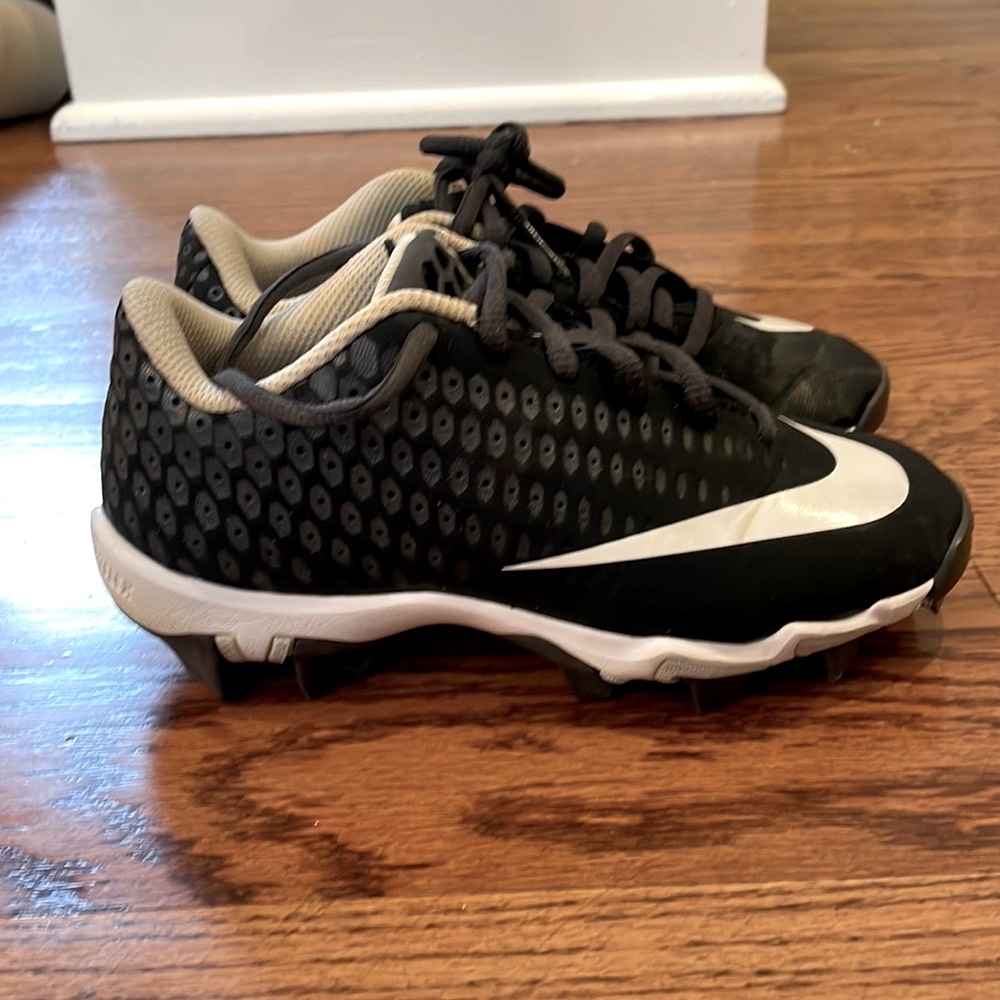 Nike Kids Cleat Sneakers Unisex